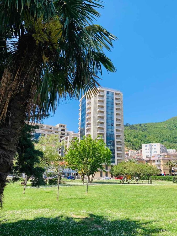 Lux Beach Apartment Budva Kültér fotó